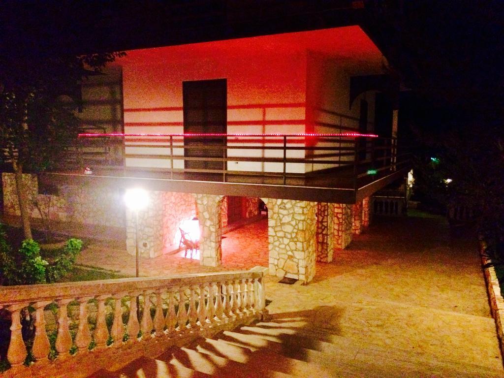 Bed & Breakfast Villa Angela Таранто Экстерьер фото